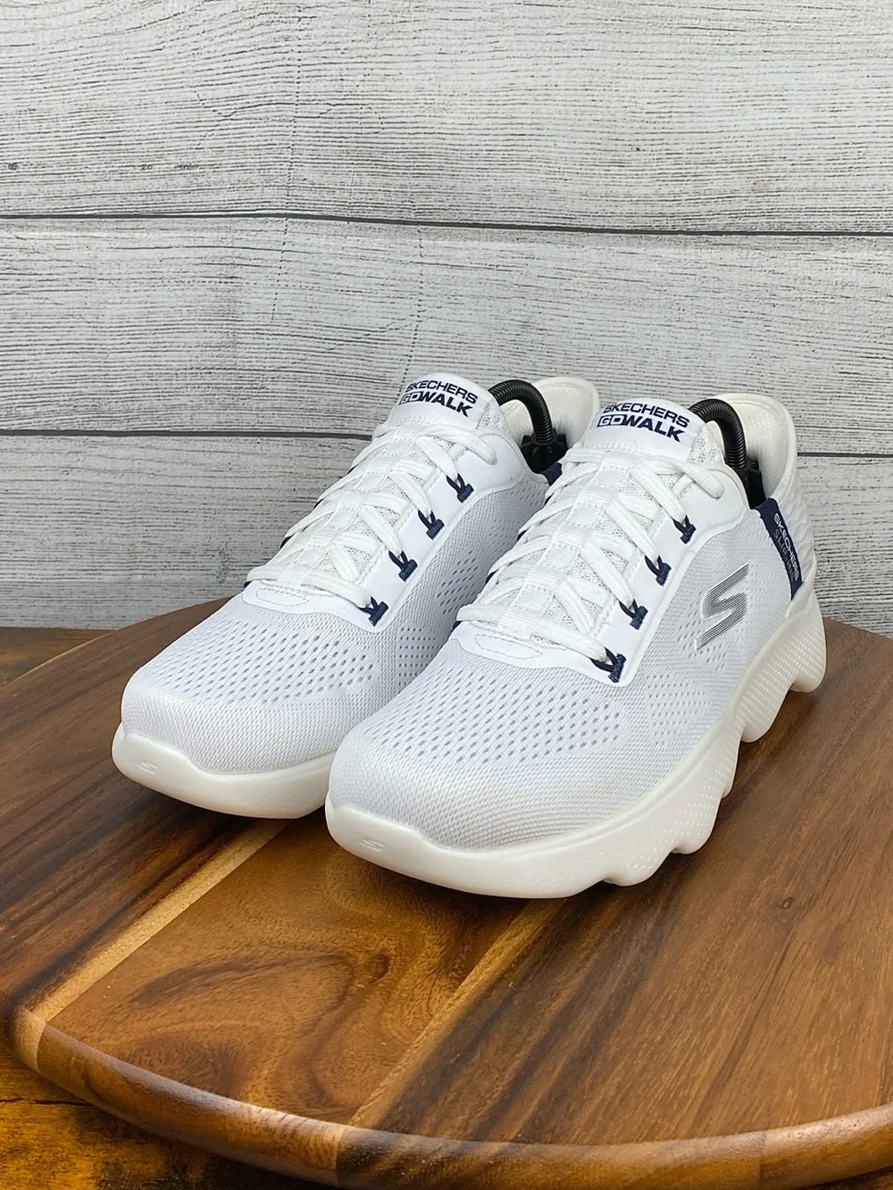Skechers Slip Ins Go Walk Massage Fit White Navy Comfort Shoes Men’s Size 8.5